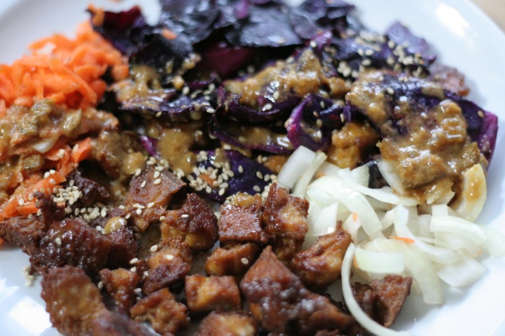 Tofuschnetzel mir Beilagen